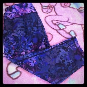 Danskin Now Workout Capri